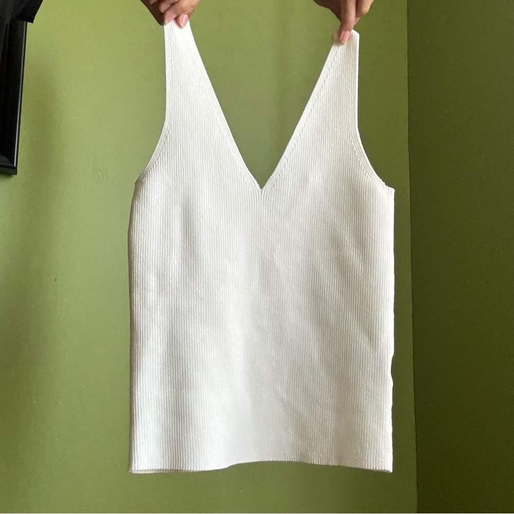 & Other Stories white ribbed tank top, size small